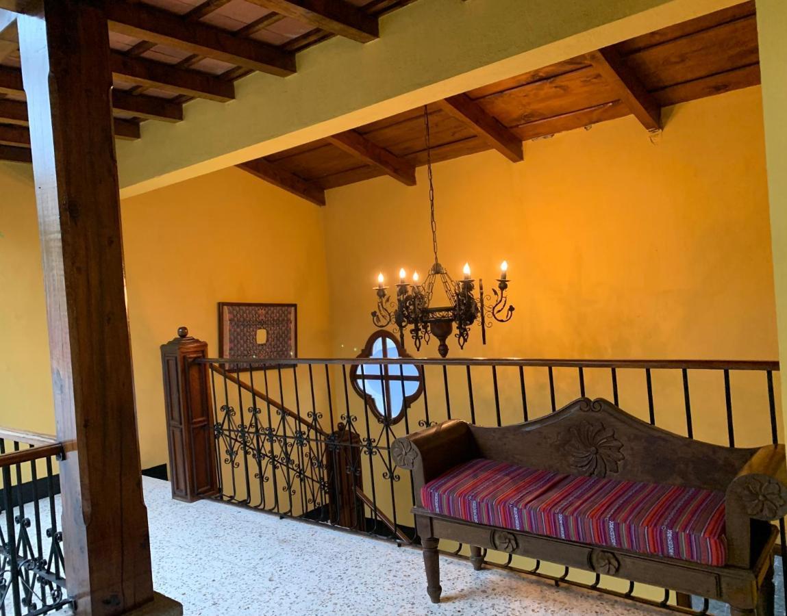 Hotel Posada San Miguel Антигуа-Гватемала Экстерьер фото