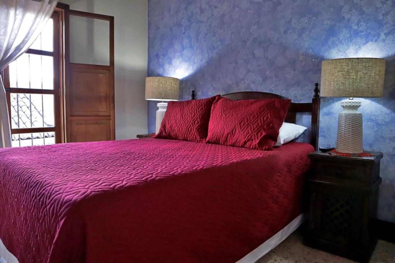 Hotel Posada San Miguel Антигуа-Гватемала Экстерьер фото