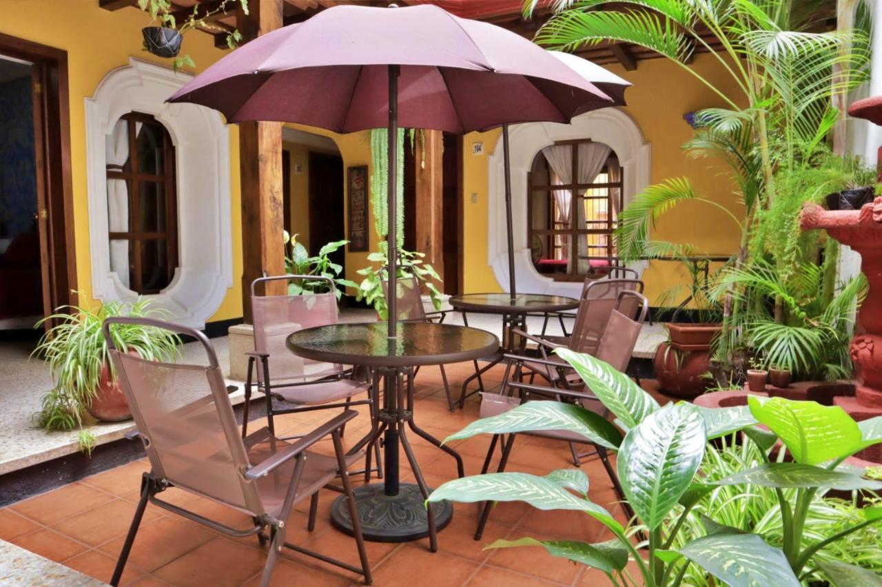 Hotel Posada San Miguel Антигуа-Гватемала Экстерьер фото